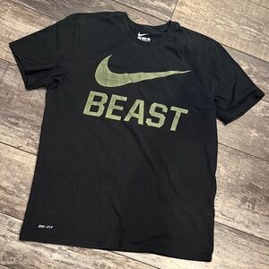 Nike Men's Black and Green Beast T-Shirt